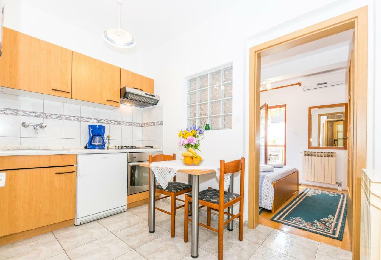 PUY Apartment Darinka מראה חיצוני תמונה