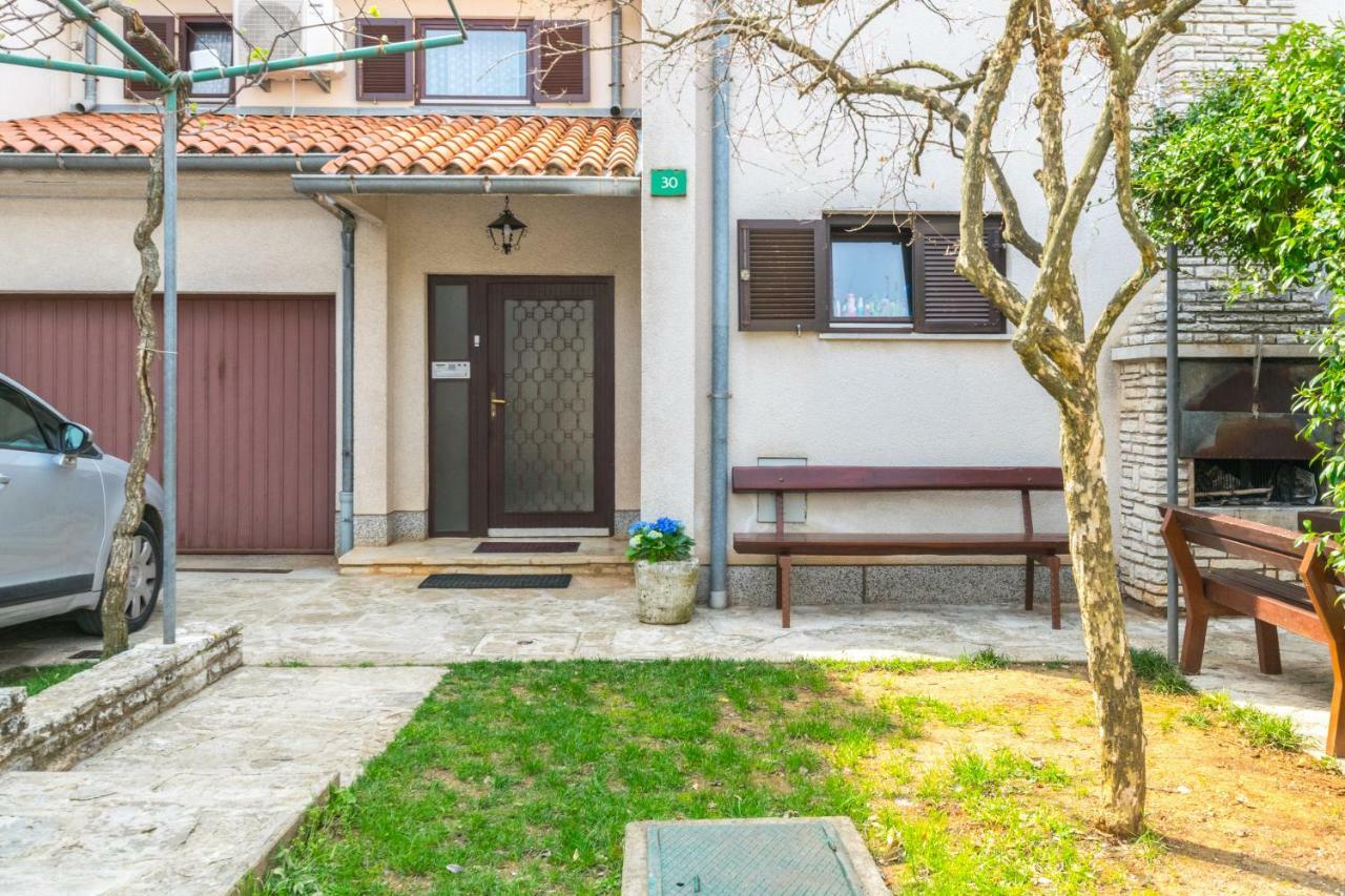 PUY Apartment Darinka מראה חיצוני תמונה