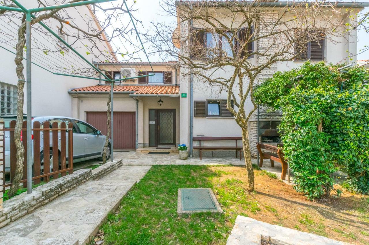 PUY Apartment Darinka מראה חיצוני תמונה