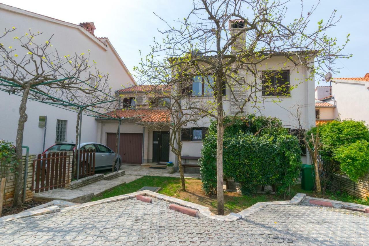 PUY Apartment Darinka מראה חיצוני תמונה